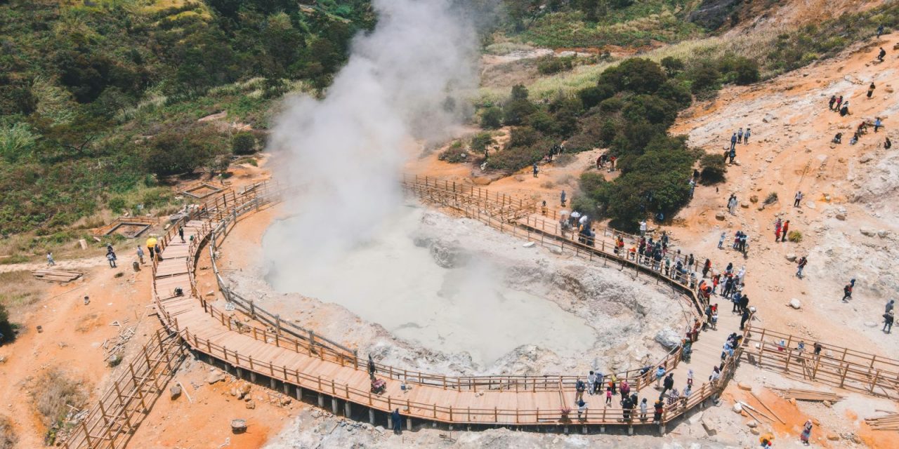 4D3N Dieng Plateau with Borobudur Tour