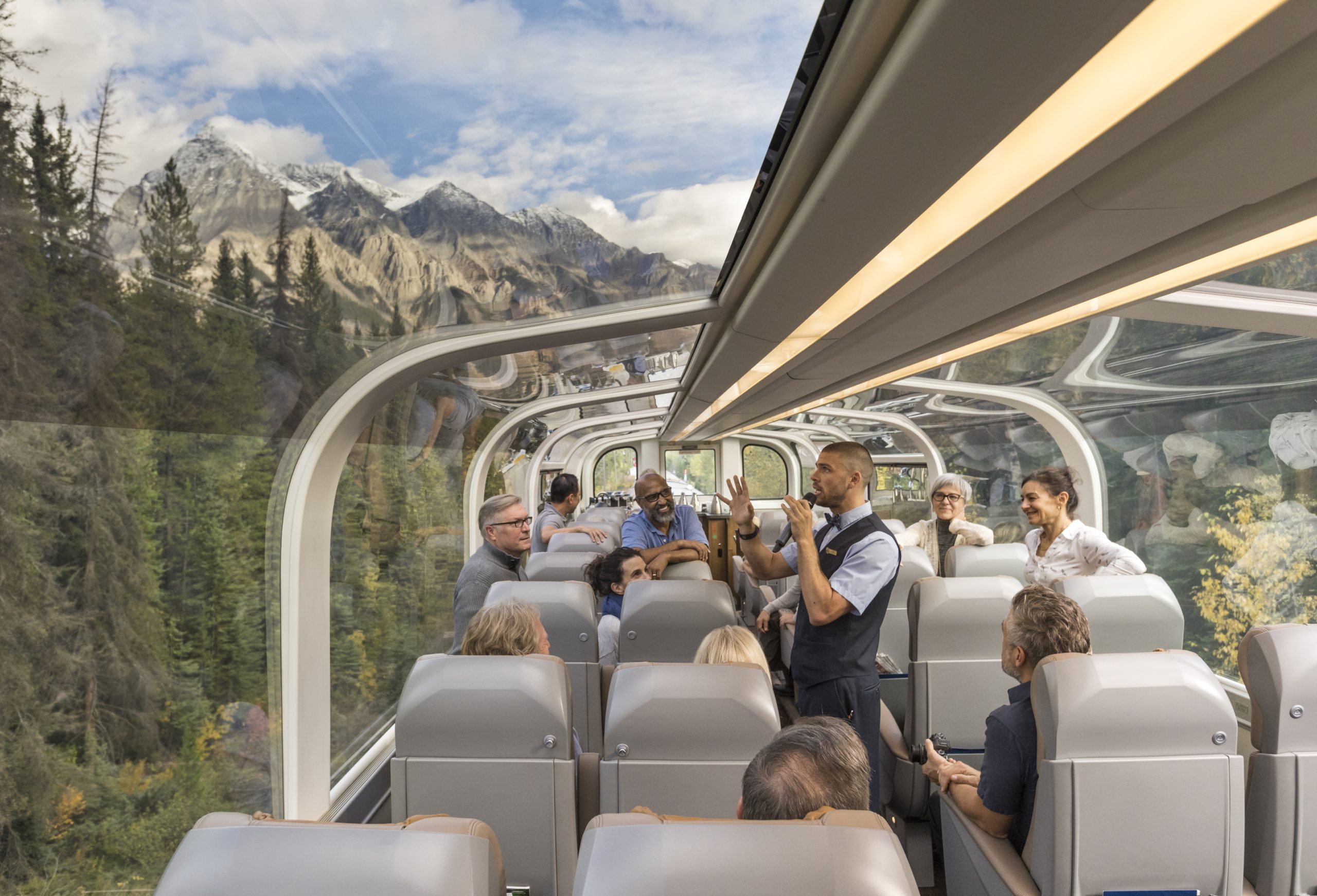 Rocky Mountaineer_Onboard_GoldLeaf_Service_Host