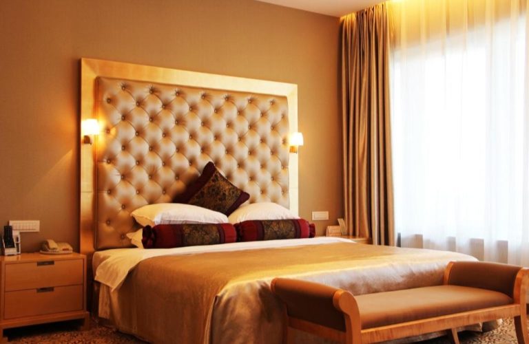 Comfortable Hotel Room