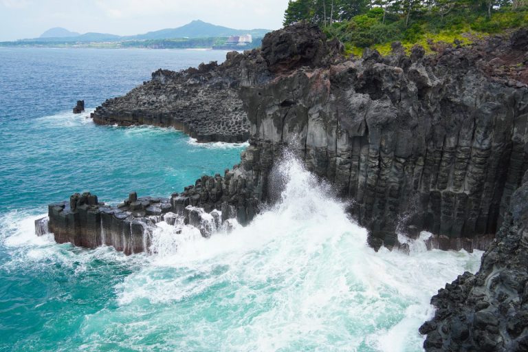 Waves Crashing