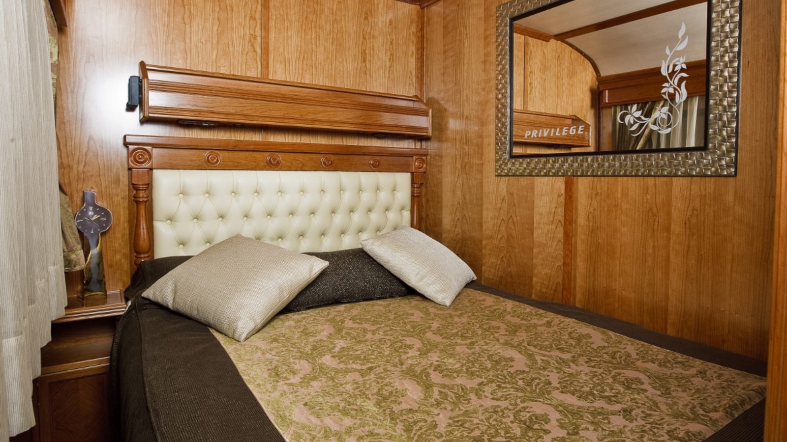 gallery (tours) - E - 2024-09-24T100041.794